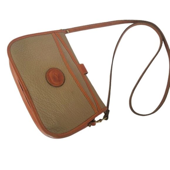 Vintage Dooney & Bourke 70's Over Pebble Leather Over Under Taupe Crossbody Bag - Picture 3 of 16